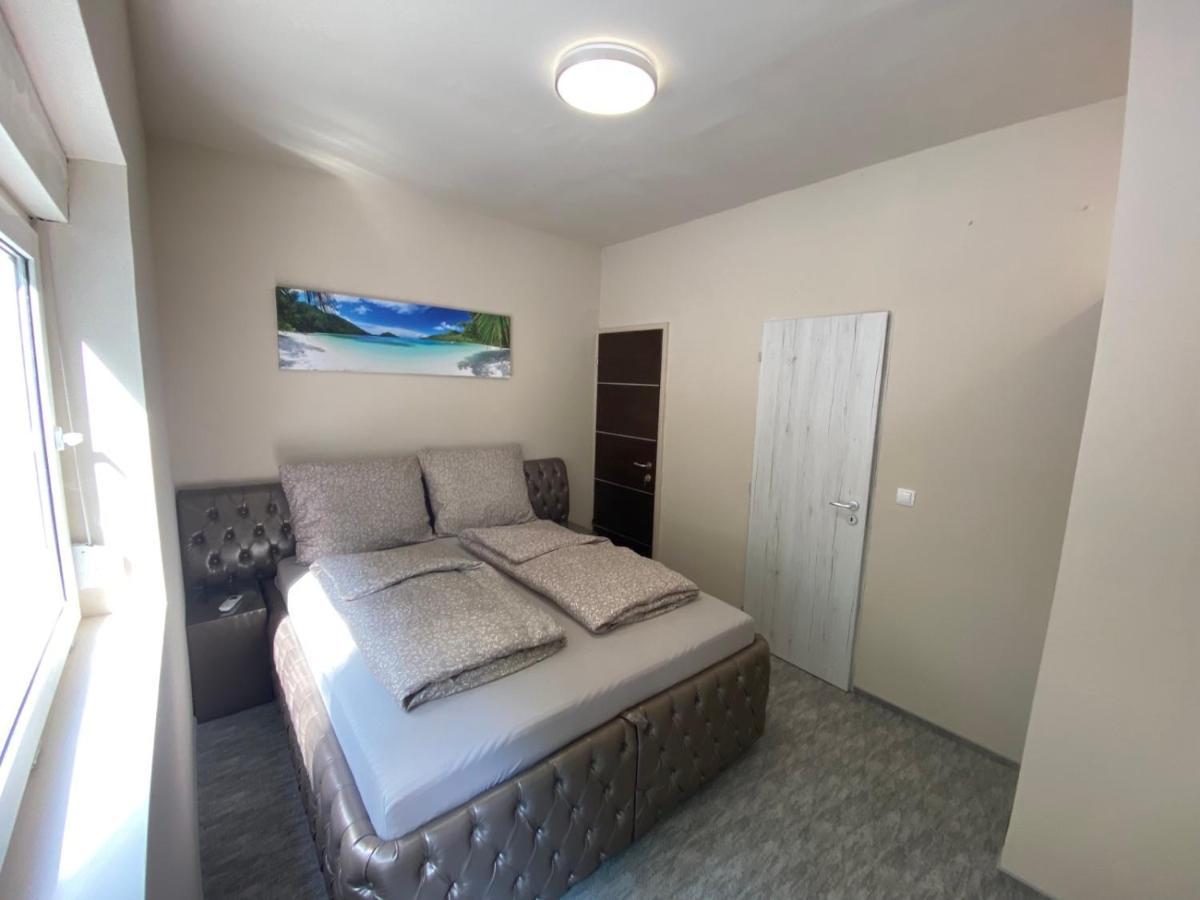 Kinizsi Udvar Apartmanhaz Balatonboglar Bagian luar foto