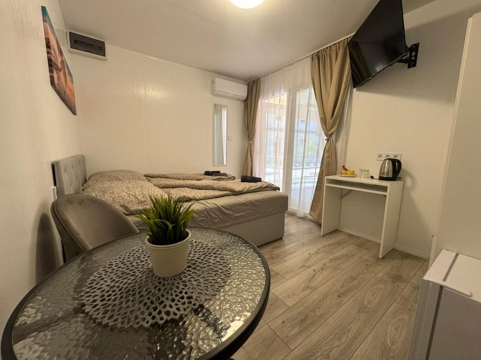 Kinizsi Udvar Apartmanhaz Balatonboglar Bagian luar foto