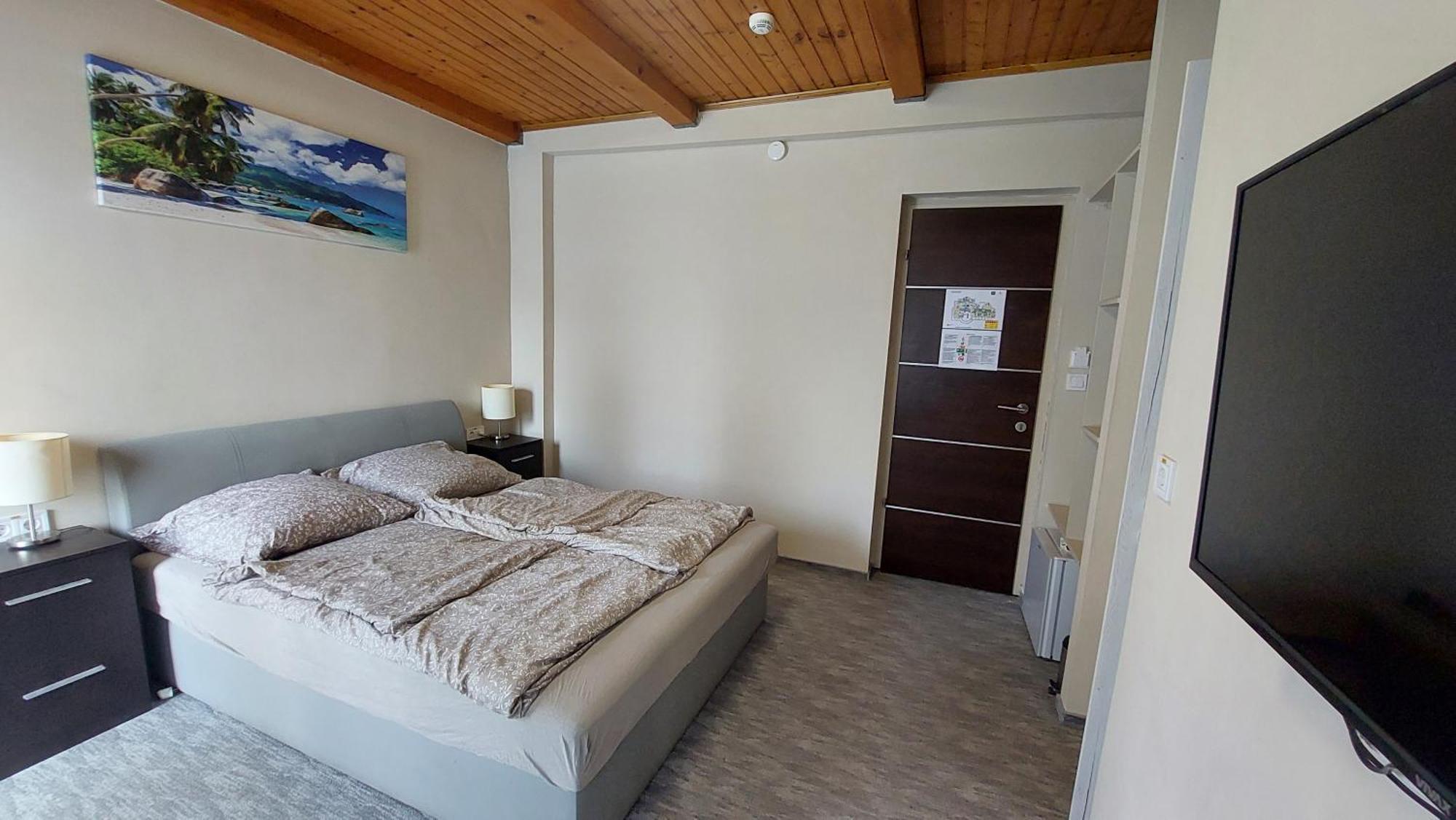 Kinizsi Udvar Apartmanhaz Balatonboglar Bagian luar foto