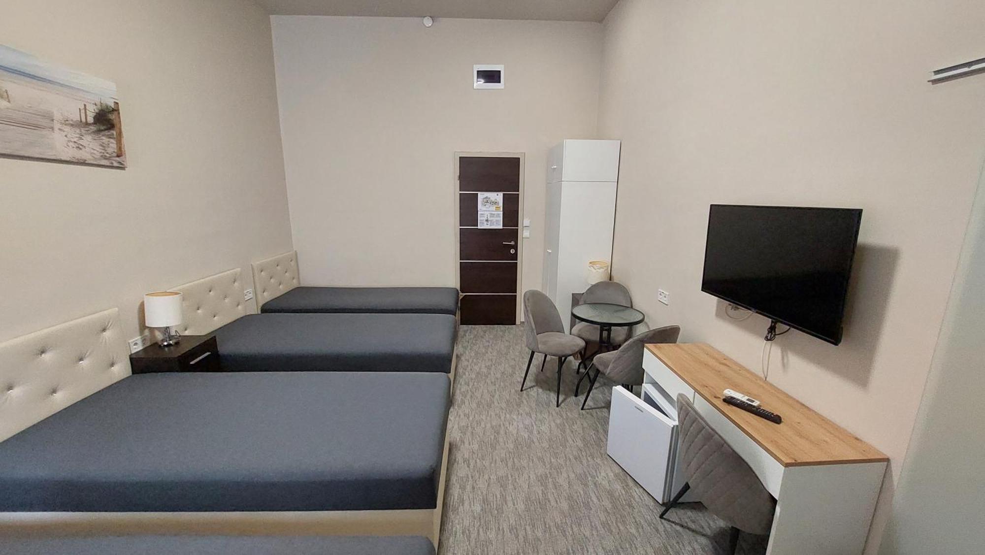 Kinizsi Udvar Apartmanhaz Balatonboglar Bagian luar foto