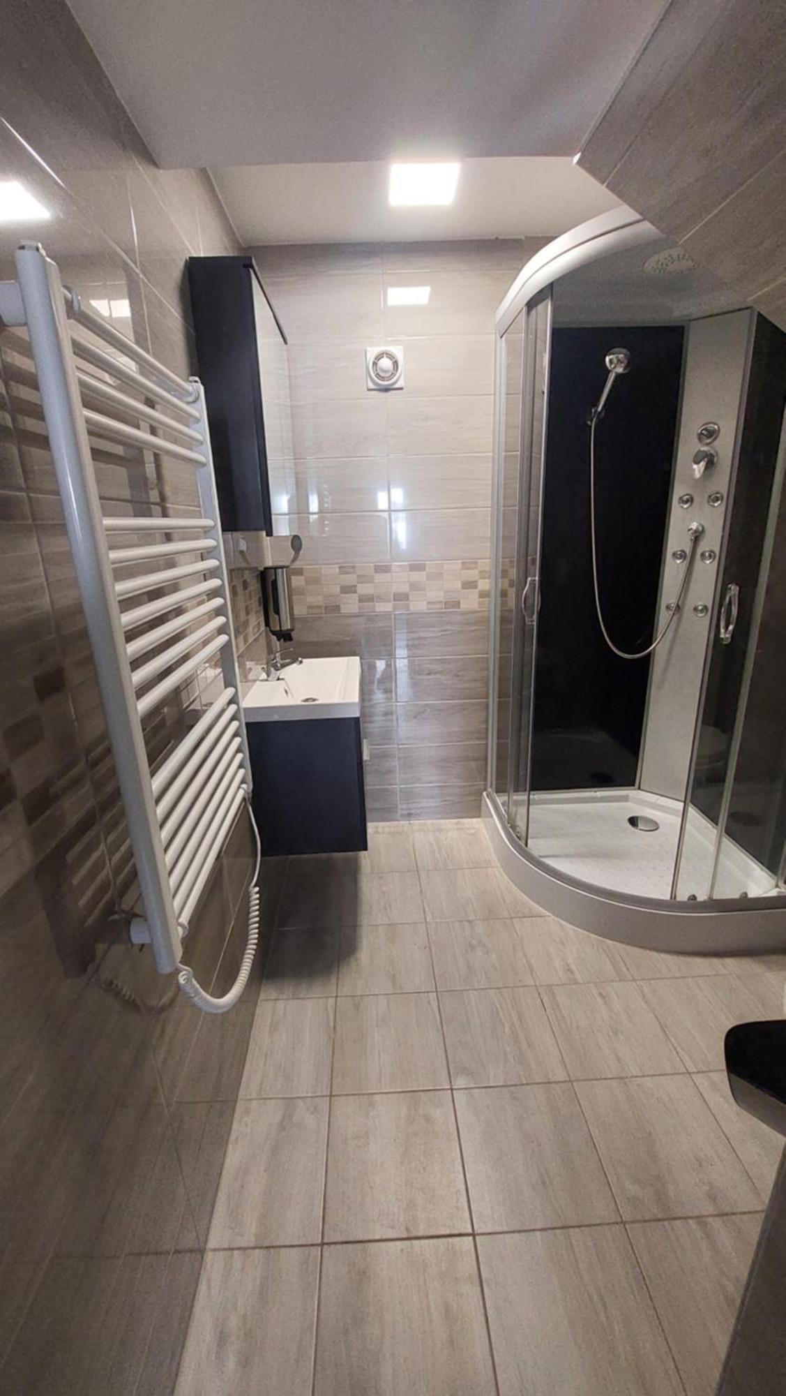 Kinizsi Udvar Apartmanhaz Balatonboglar Bagian luar foto