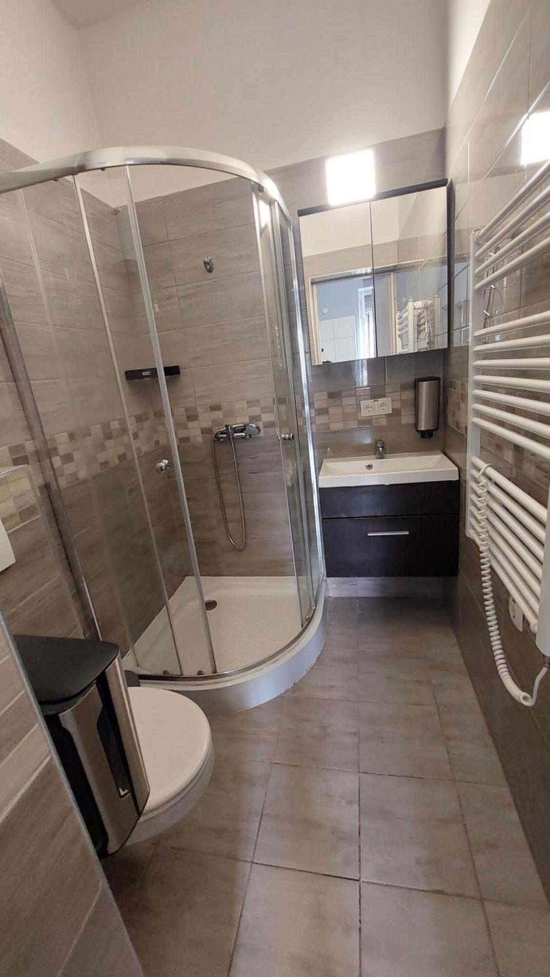 Kinizsi Udvar Apartmanhaz Balatonboglar Bagian luar foto