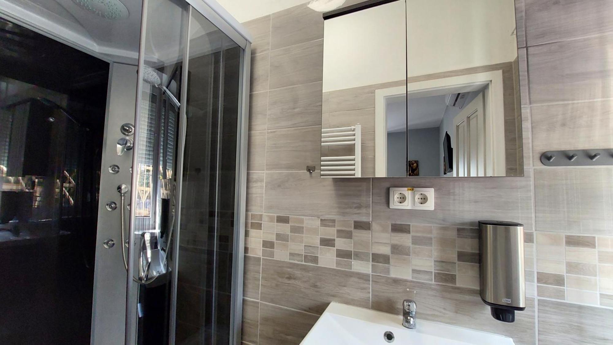 Kinizsi Udvar Apartmanhaz Balatonboglar Bagian luar foto