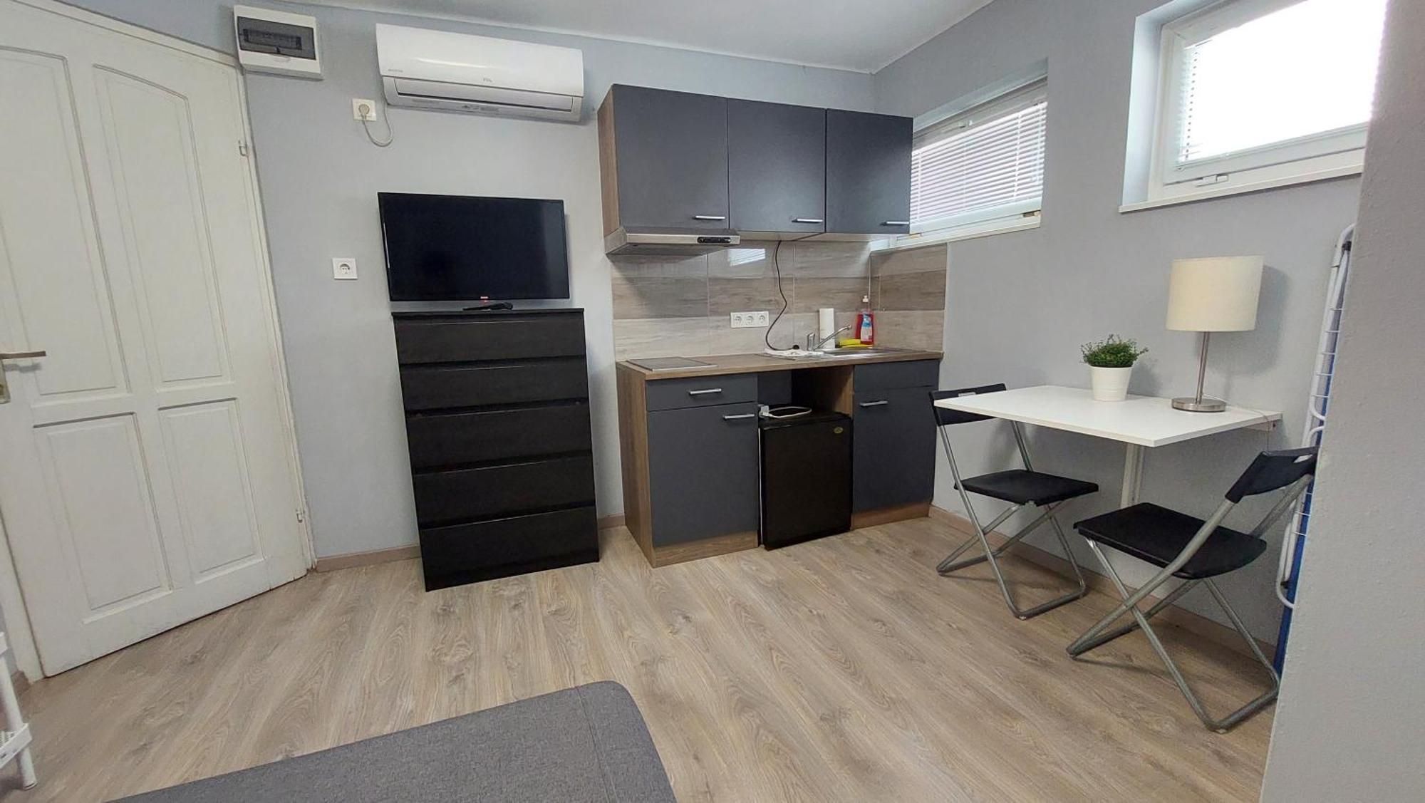 Kinizsi Udvar Apartmanhaz Balatonboglar Bagian luar foto